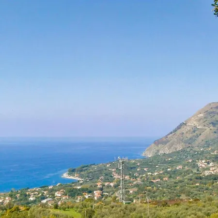 2 Bedroom Lovely In * Parghelia